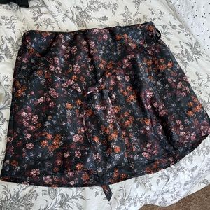 Silk Abercrombie & Fitch skirt